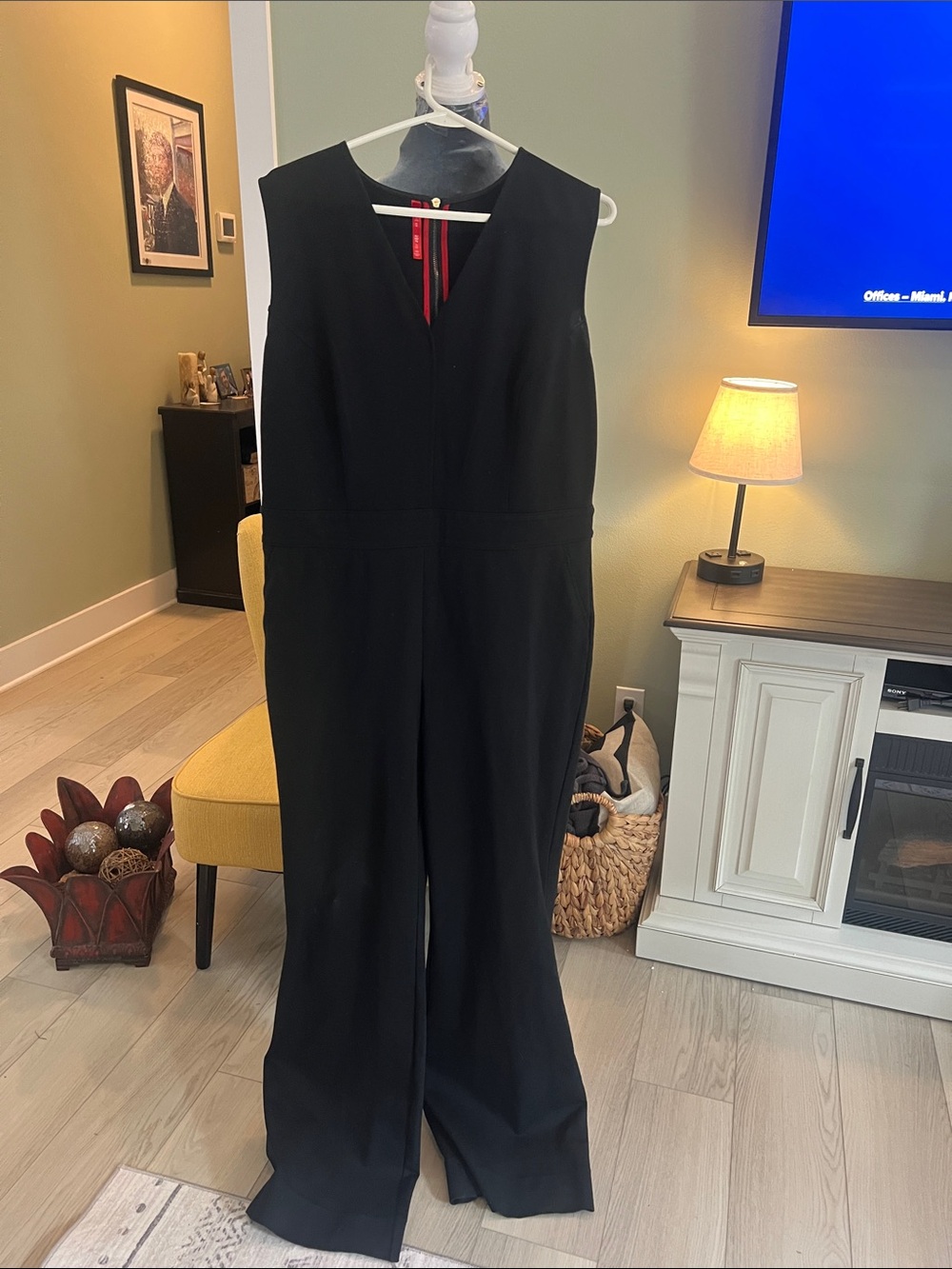 SPANX Black Sleeveless V-Neck Wide-Leg Jumpsuit
